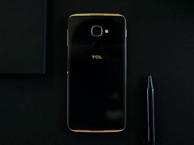 文艺范商务旗舰 TCL 950详细评测