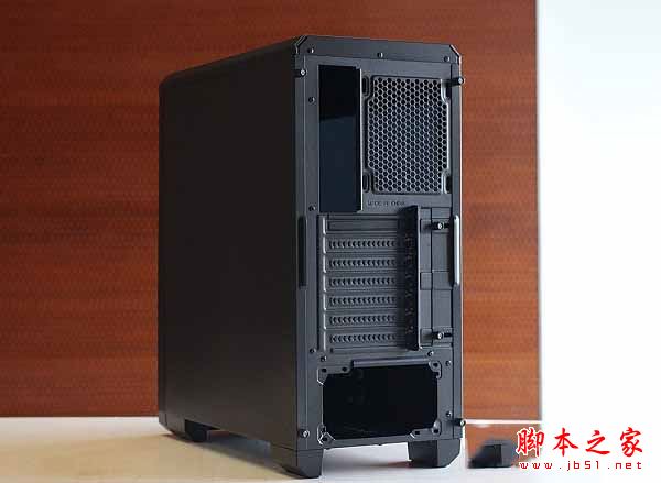 机箱哪个牌子好?四款300元以内性价比高又好用的游戏机箱强烈推荐