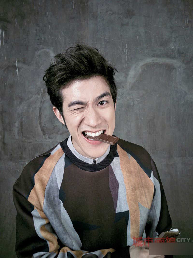 OPPO手机再拍时尚大片