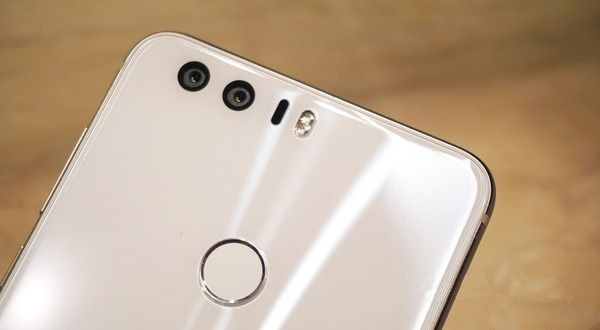 小米5s和荣耀8有哪些区别 跑分性能与拍照对比