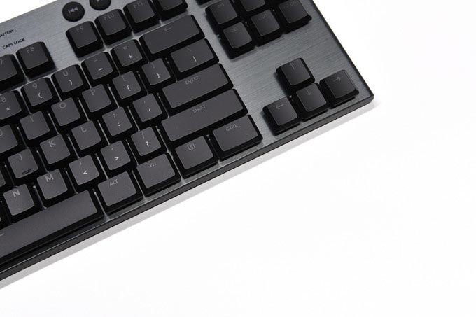 第三把罗技机械键盘&mdash;&mdash;讲一下G913 TKL 无线 使用体验和矮轴优势