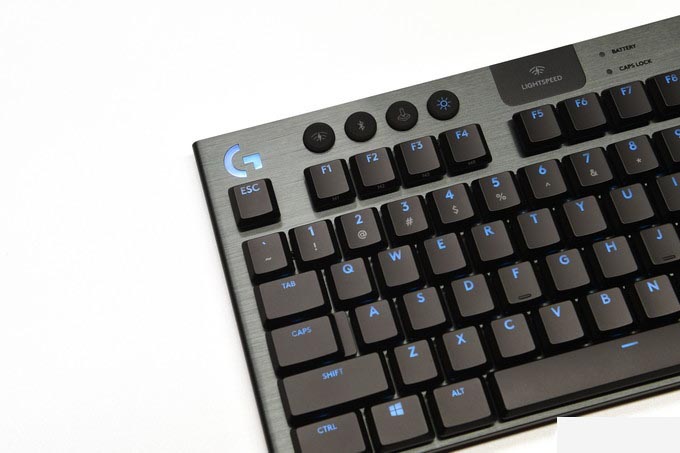 第三把罗技机械键盘&mdash;&mdash;讲一下G913 TKL 无线 使用体验和矮轴优势