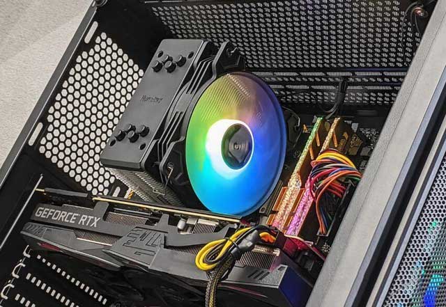 航嘉冰封400R散热器评测:有颜值的冷静王