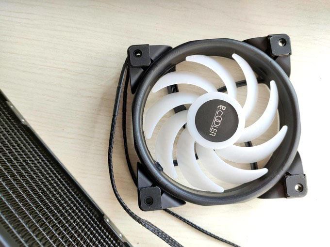 可盐可甜,超频三凌镜360水冷CPU散热器体验