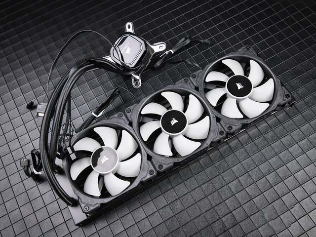 海盗船H150i PRO RGB XT评测:散热王牌