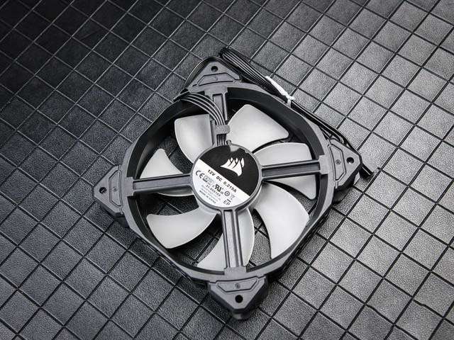 海盗船H150i PRO RGB XT评测:散热王牌