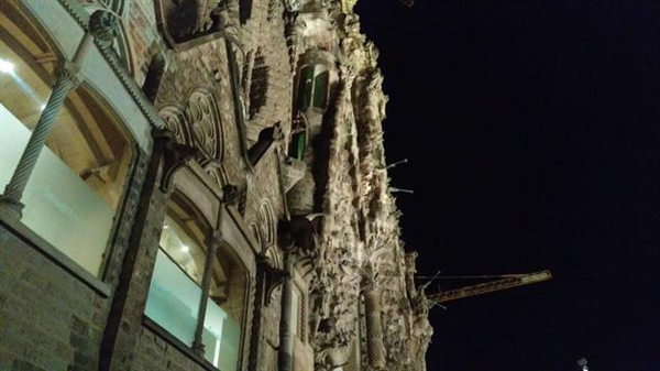 HTC新旗舰M9上手体验：满意