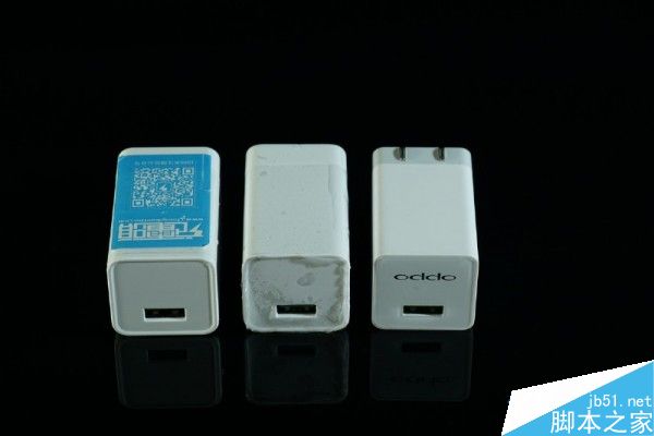 OPPO闪充惊险山寨版 怎么分辨正品OPPO充电器?