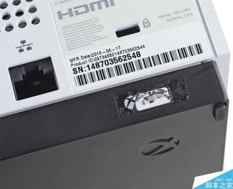 Xbox One S彻底拆解:硬盘设计无语