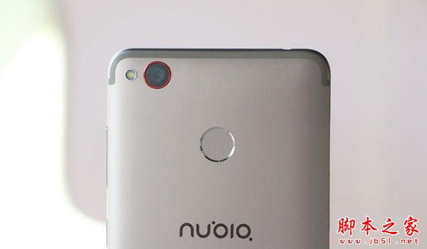 努比亚Z11 miniS和mini哪个更值得买？nubia Z11 miniS和mini区别对比详细评测图解