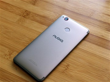 哪里不一样：努比亚Z11 mini S对比Z11 mini
