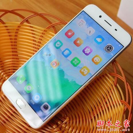 华为nova和vivoX7/OPPOR9s/美图M6详细对比评测:拍照手机哪个更值得买?