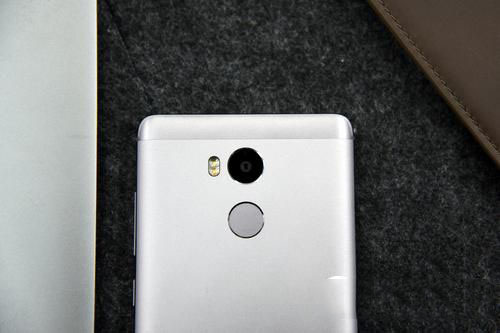 红米4外观评测 金属机身