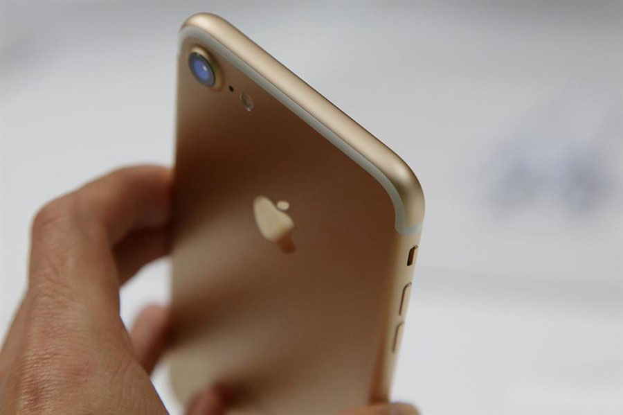 苹果iphone7外观怎么样 iPhone7金色版真机图赏(6/16)