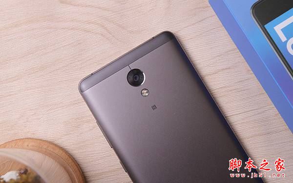 联想Moto M和联想P2哪个好?联想P2和MotoM全面区别对比详细评测图解