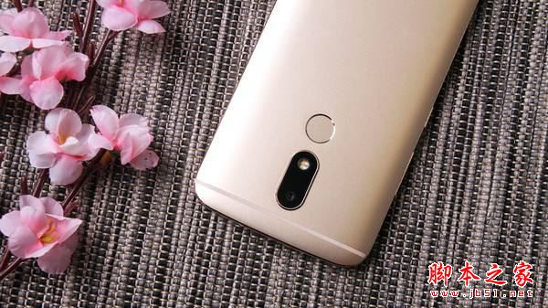 联想Moto M和联想P2哪个好?联想P2和MotoM全面区别对比详细评测图解