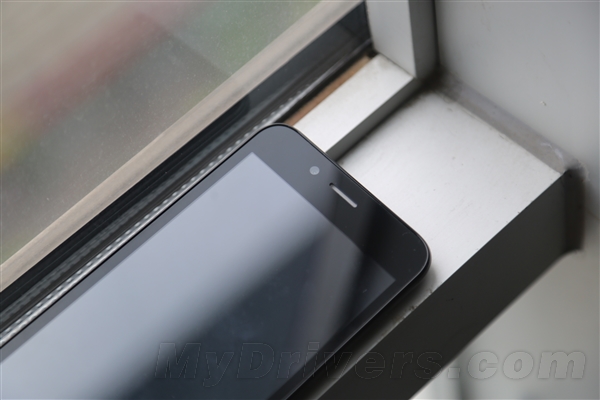 399元联通手机真机曝光：哎呦 不错哦