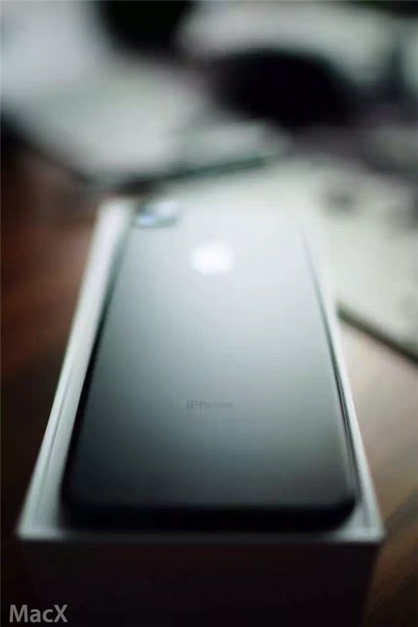 iPhone7与iphone7 Plus真机开箱图集了