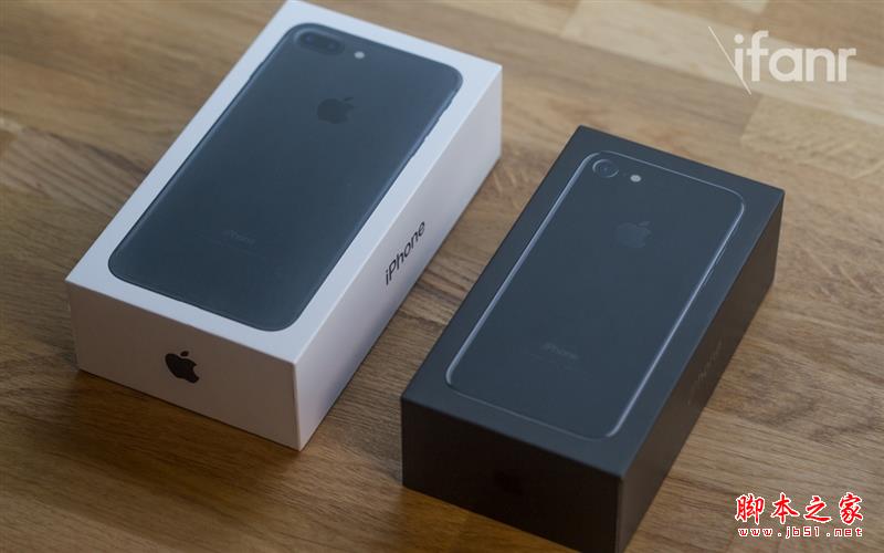 iPhone 7/7 Plus详细评测：买不买看完就知道