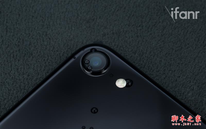 iPhone 7/7 Plus详细评测：买不买看完就知道