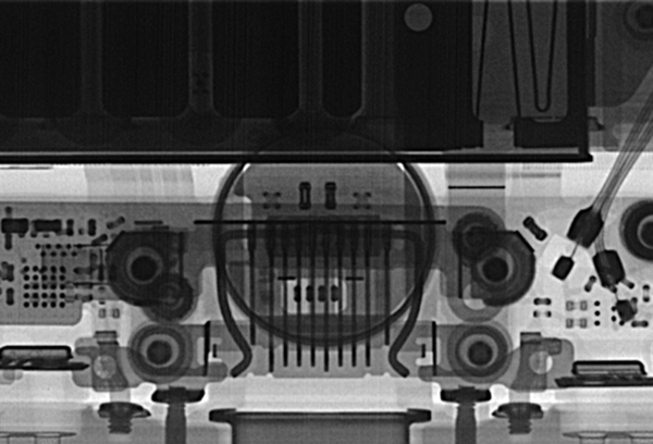 iPhone7 Plus做工如何？iPhone7 Plus拆机图解