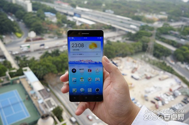 OPPO无边框手机再曝高清图 