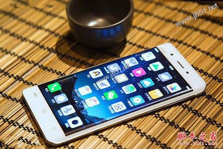 vivo Xplay6和Xplay5哪个好看?颜值对比