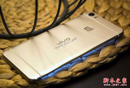 vivo Xplay6和Xplay5哪个好看?颜值对比