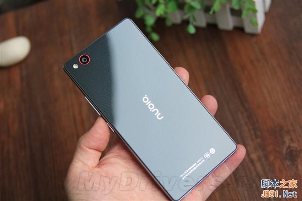 能差1000块？nubia Z9 Max/Mini对比图赏