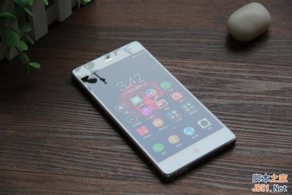 能差1000块？nubia Z9 Max/Mini对比图赏