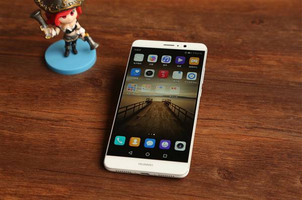 华为Mate9陶瓷白版好看吗？华为Mate9陶瓷白真机开箱图片