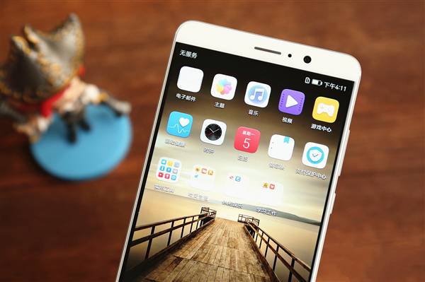 华为Mate9陶瓷白版好看吗？华为Mate9陶瓷白真机开箱图片