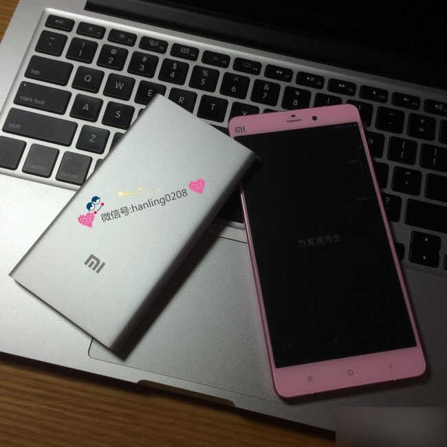 小米Note女神版网友开箱 确实很适合妹纸使用