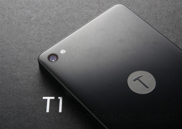 锤子千元机“小锤子”再曝光：备货真多