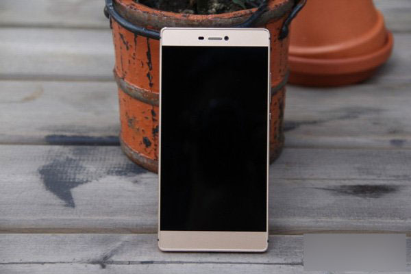 华为P8低配版和高配版有什么区别？