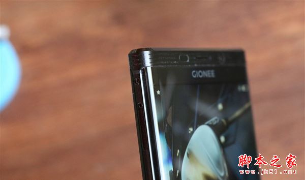 金立M2017和华为mate9 pro哪个好？华为mate9pro和金立M2017详细区别对比评测