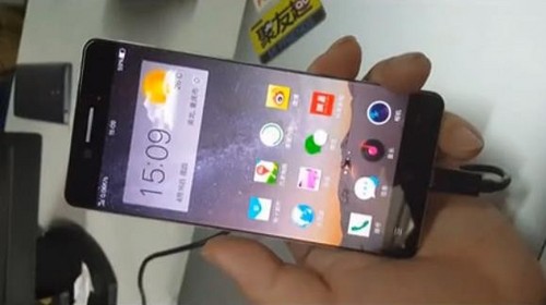 OPPO R7真机再曝光 无边框设计已成潮流 