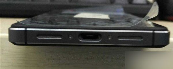 nubia Z9真机完全曝光：绝对的无边框屏