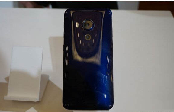 htc蝴蝶3怎么样 htc蝴蝶3正式发布