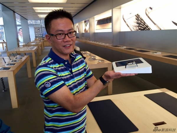 Apple Watch今日开卖:12万的戴上啥感觉?