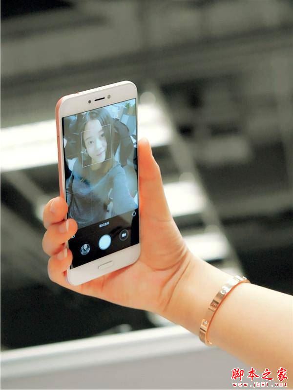 小米5c和魅蓝5S哪个好？魅蓝5S和小米5c详细区别对比评测