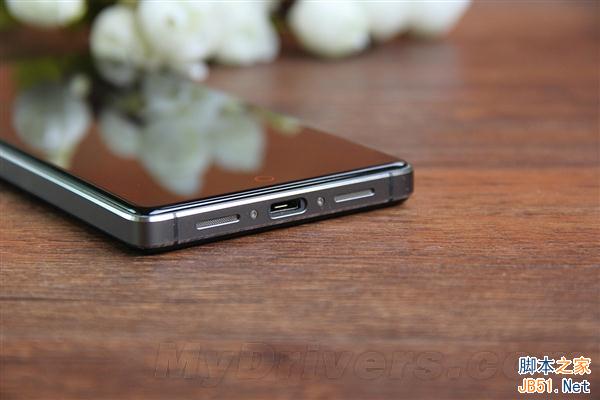 惊艳到爆表！无边框nubia Z9开箱图赏