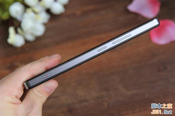 惊艳到爆表！无边框nubia Z9开箱图赏