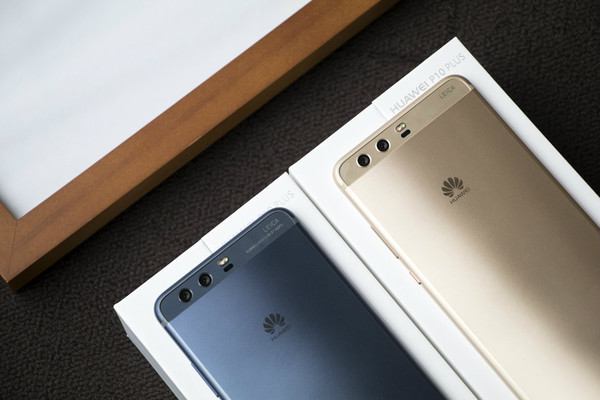 华为P10Plus值得买吗？华为P10Plus国行版上手体验详细评测图解