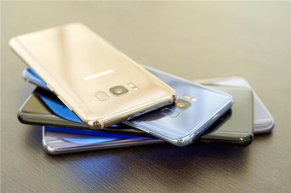 vivoxplay6和三星s8哪个好？三星s8与vivoxplay6详细区别对比评测