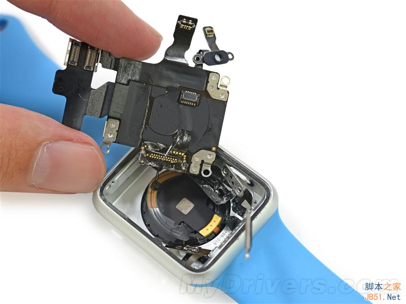 Apple Watch详尽拆解:电池太失望了!