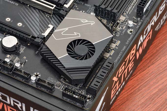 寻找龙骑士,驾驭锐龙靠造工,技嘉X570 AORUS ELITE WIFI体验