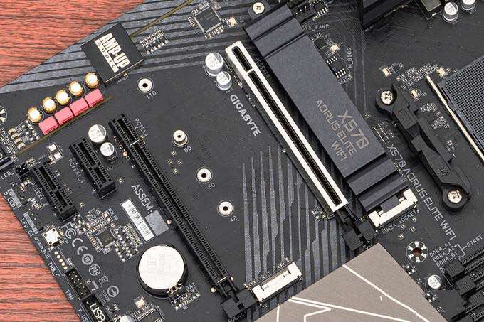 寻找龙骑士,驾驭锐龙靠造工,技嘉X570 AORUS ELITE WIFI体验