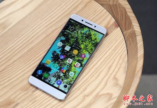 乐Pro3双摄AI版和乐Pro3哪个值得买？乐视Pro3双摄AI版与标准版全面区别对比评测