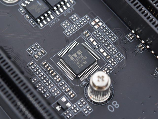 技嘉B550评测